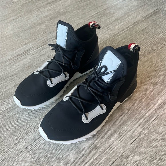 Luna Rov Moncler Sneakers - Picture 4 of 7